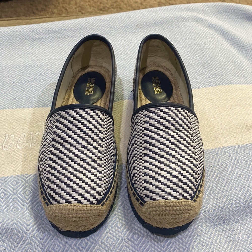 Michael Kors size 6.5.